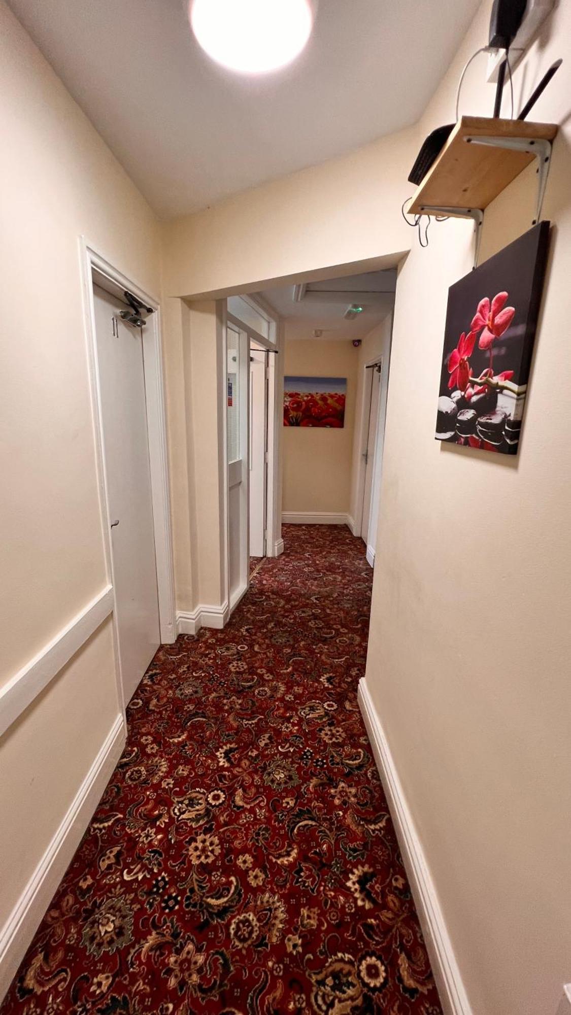 Castle Lodge Guest House 86-88 Sheil Rd L6 3Af Liverpool Buitenkant foto