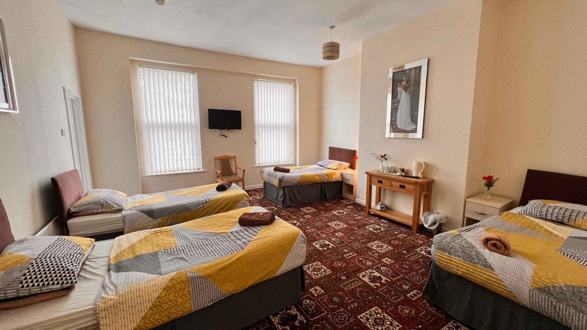 Castle Lodge Guest House 86-88 Sheil Rd L6 3Af Liverpool Buitenkant foto